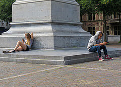 Straatcultuur beweegt zich van straathoek naar Facebook