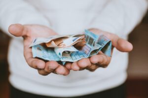 Vol vertrouwen doneren in bestaanszekerheid, het kan echt