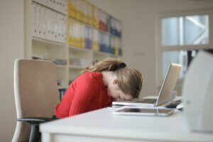 Werk is niet de beste bescherming tegen partnergeweld