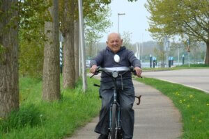 Zelfredzaamheid en zorg ouderen: nieuw beleid nodig