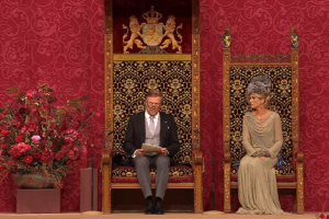 Luister dit jaar anders naar de Troonrede
