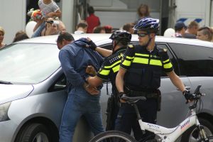 Staatsgeweld is een blinde vlek bij middenklassers